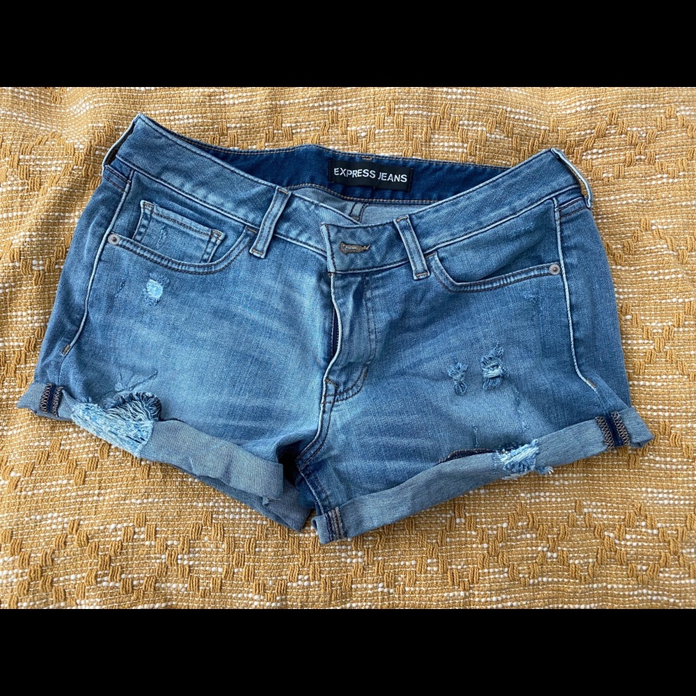 Express denim cuffed short shorts